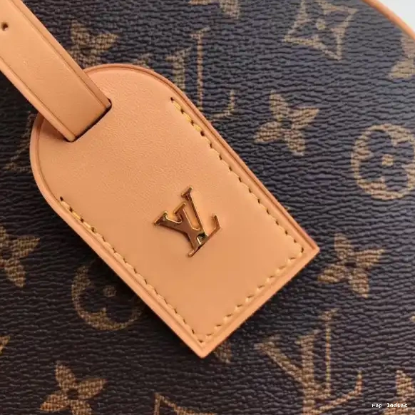 Cheap PETITE Louis CHAPEAU BOITE Vuitton 0506